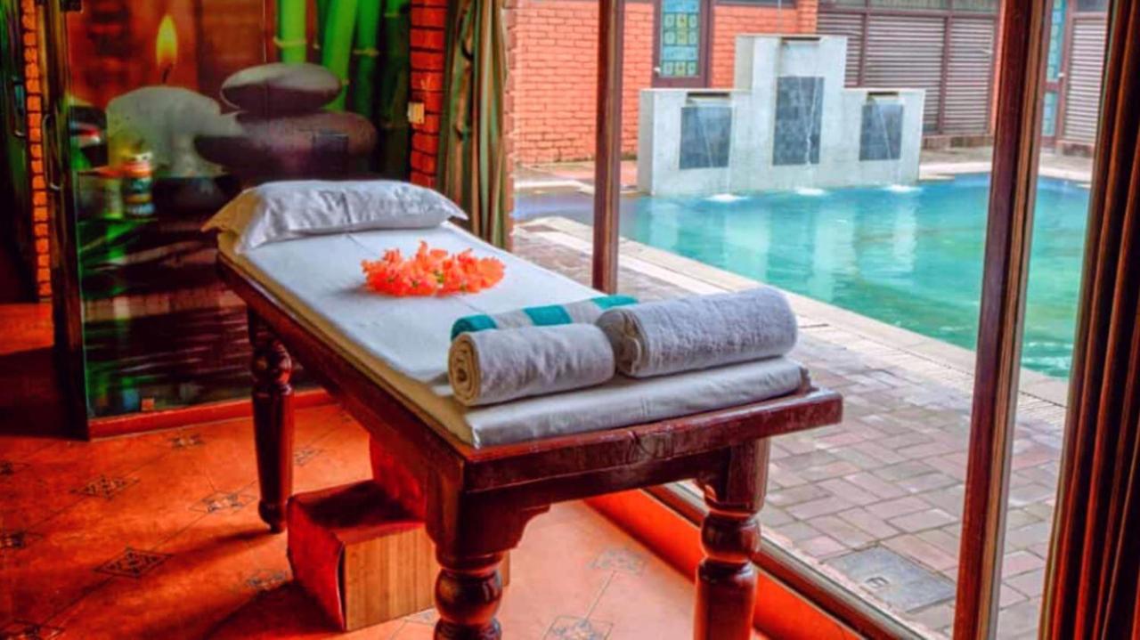 Pyramid Home Divine - A Wellness Resort Dehradun Bagian luar foto