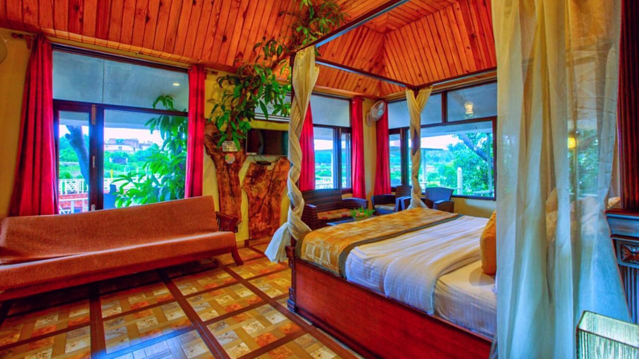 Pyramid Home Divine - A Wellness Resort Dehradun Bagian luar foto
