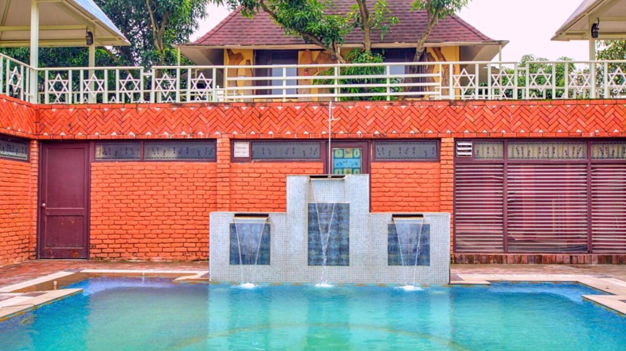 Pyramid Home Divine - A Wellness Resort Dehradun Bagian luar foto